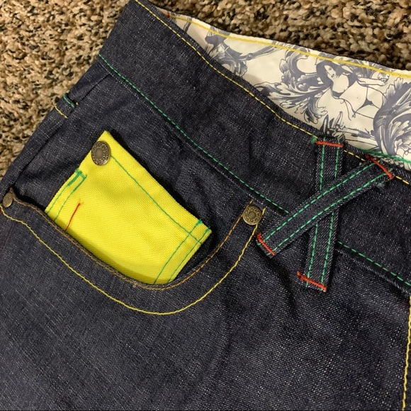 Embroidered Denim Jeans - Picture 4 of 10